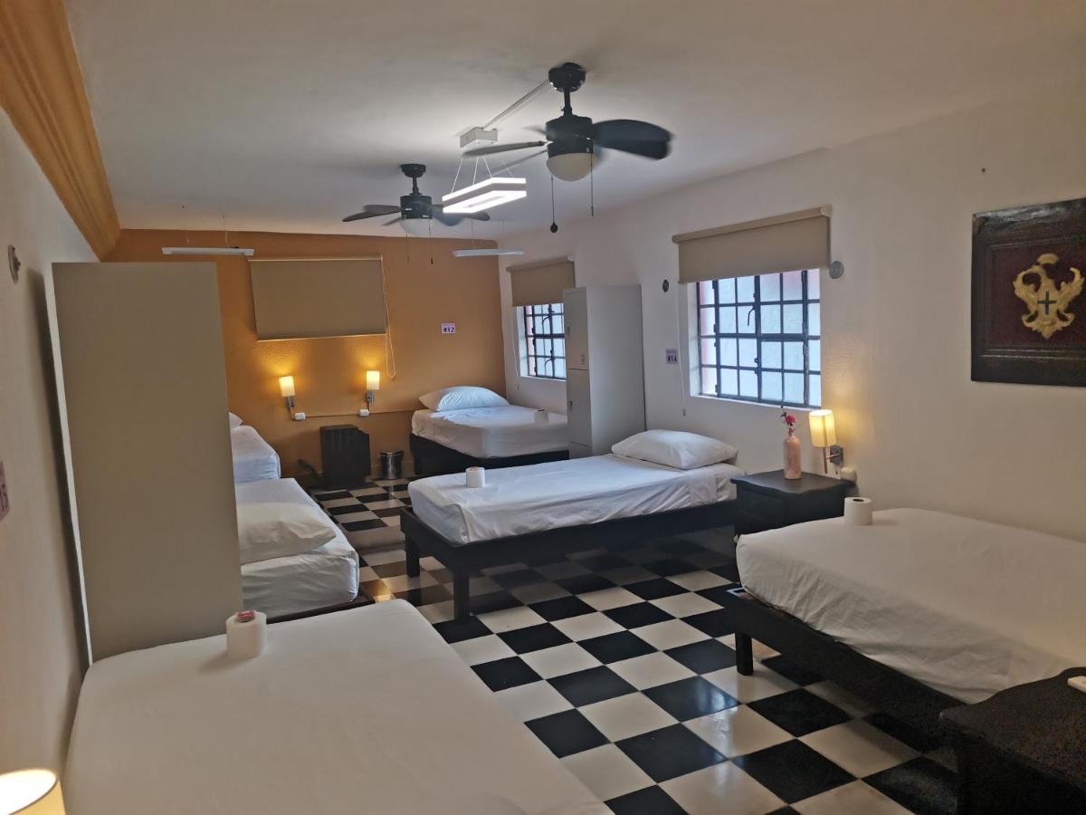 Casa San Juan Bed & Breakfast Merida Exterior photo